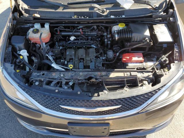 Photo 12 from auction – 2017 CHRYSLER PACIFICA L with VIN 2C4RC1GG3HR522999