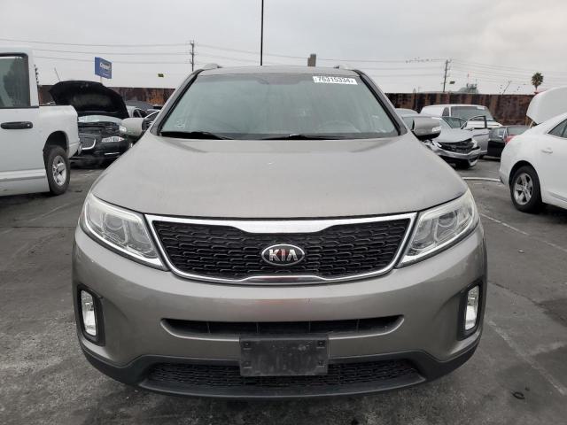 Photo 5 from auction – 2015 KIA SORENTO LX with VIN 5XYKT4A67FG598102