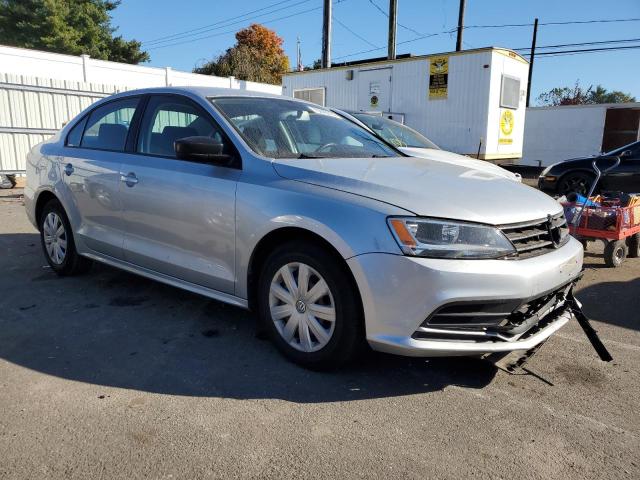 Photo 4 from auction – 2015 VOLKSWAGEN JETTA BASE with VIN 3VW2K7AJ5FM317293