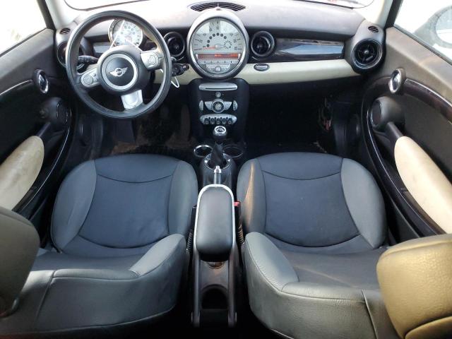Photo 8 from auction – 2009 MINI COOPER CLU with VIN WMWML33549TP97492