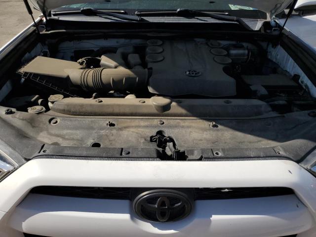 Photo 12 from auction – 2016 TOYOTA 4RUNNER SR with VIN JTEBU5JR6G5385418