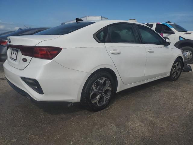 Photo 3 from auction – 2021 KIA FORTE FE with VIN 3KPF24AD8ME389691