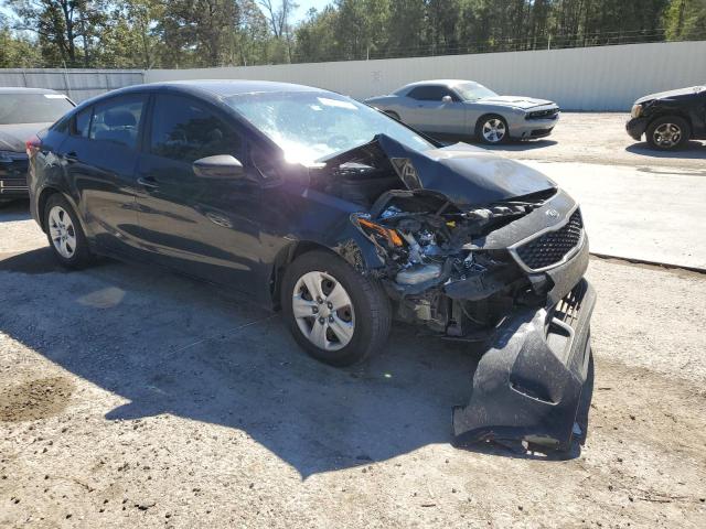 Photo 4 from auction – 2017 KIA FORTE LX with VIN 3KPFL4A71HE113267