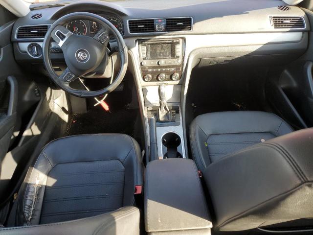 Photo 8 from auction – 2015 VOLKSWAGEN PASSAT SE with VIN 1VWBS7A30FC076777