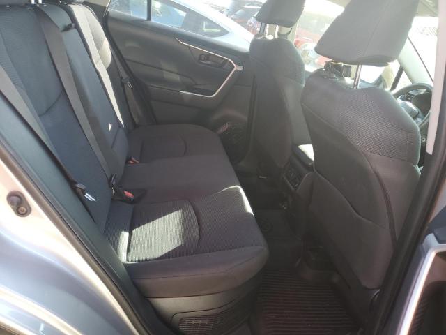 Photo 11 from auction – 2019 TOYOTA RAV4 LE with VIN JTMLWRFVXKJ010096