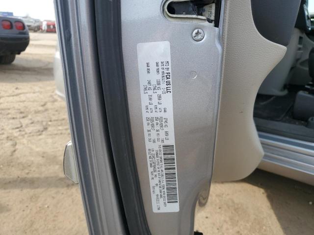 Photo 14 from auction – 2015 CHRYSLER TOWN & COU with VIN 2C4RC1CG6FR646266