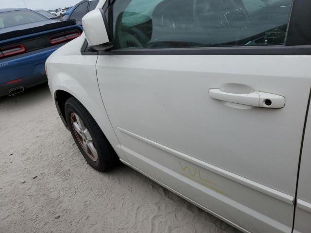 Photo 13 from auction – 2012 DODGE GRAND CARA with VIN 2C4RDGCG2CR147265