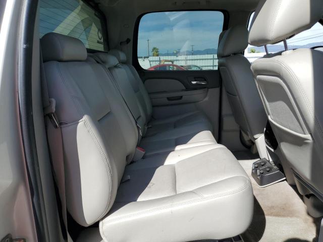 Photo 10 from auction – 2011 CHEVROLET AVALANCHE with VIN 3GNTKGE3XBG173730