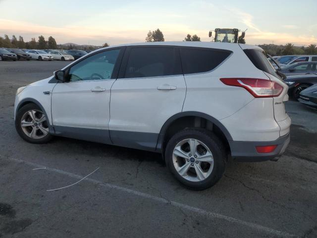 Photo 2 from auction – 2016 FORD ESCAPE SE with VIN 1FMCU0G9XGUB61752