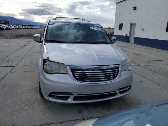 Photo 5 from auction – 2011 CHRYSLER TOWN & COU with VIN 2A4RR8DG2BR797244
