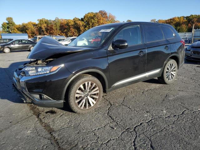 MITSUBISHI OUTLANDER 2019 with VIN JA4AZ3A30KZ044660 - Photo from auction