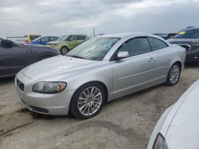 VOLVO C70 T5 2007 with VIN YV1MC68247J025693 - Photo from auction