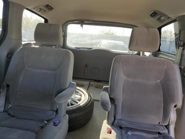 Photo 10 from auction – 2004 TOYOTA SIENNA LE with VIN 5TDBA23C44S007656