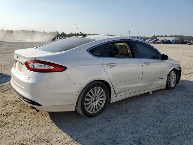 Photo 3 from auction – 2014 FORD FUSION SE with VIN 3FA6P0LU2ER350425