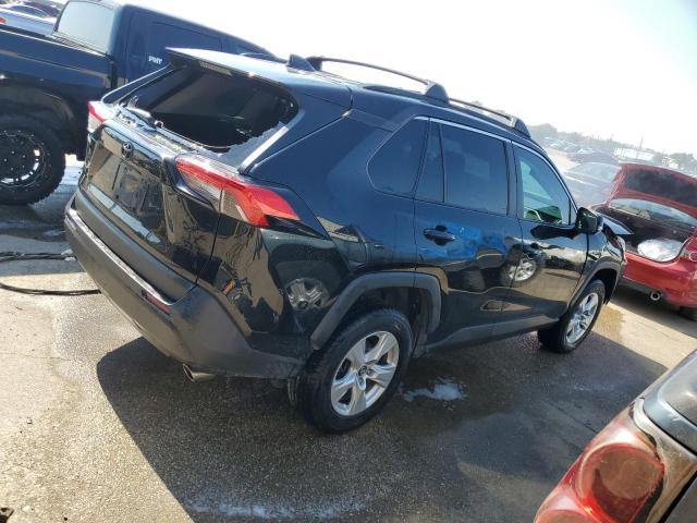 Photo 3 from auction – 2021 TOYOTA RAV4 XLE with VIN 2T3W1RFV8MC098793