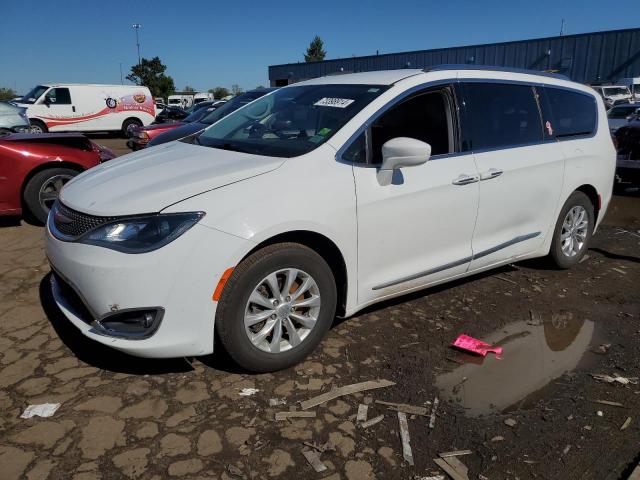 CHRYSLER PACIFICA T 2018 with VIN 2C4RC1BG3JR100549 - Photo from auction