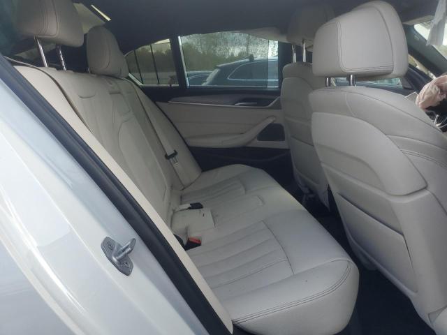 Photo 10 from auction – 2018 BMW M550XI with VIN WBAJB9C54JG464182