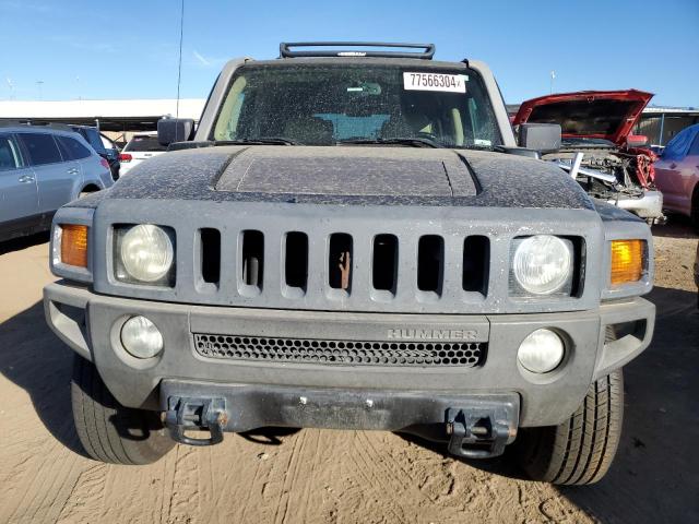 Photo 5 from auction – 2007 HUMMER H3 with VIN 5GTDN13E678143202