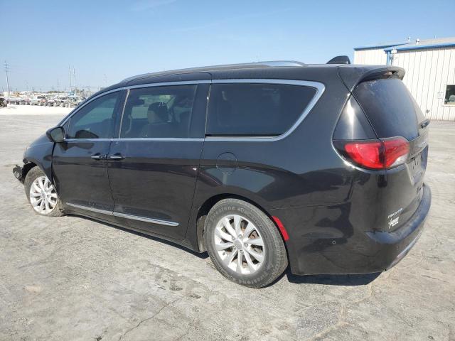 Photo 2 from auction – 2019 CHRYSLER PACIFICA T with VIN 2C4RC1BGXKR655290