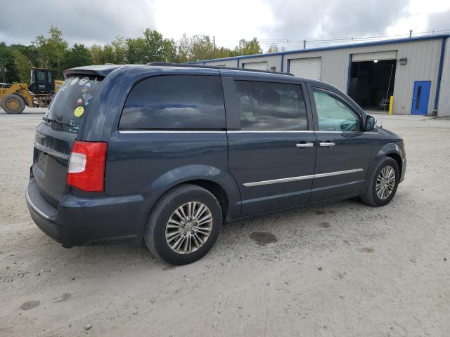 Photo 3 from auction – 2013 CHRYSLER TOWN & COU with VIN 2C4RC1CG5DR766993