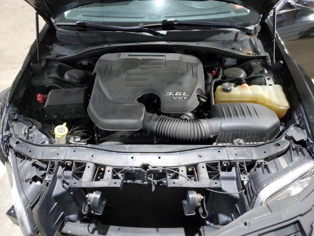 Photo 11 from auction – 2017 CHRYSLER 300C with VIN 2C3CCAEG7HH570881