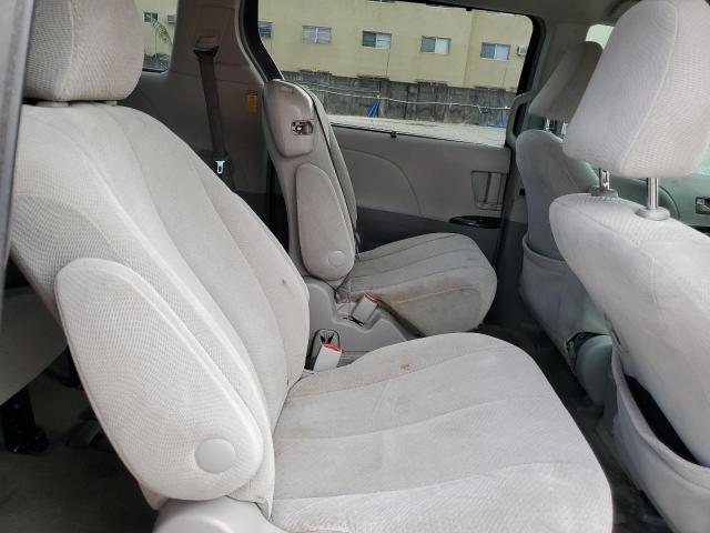 Photo 11 from auction – 2014 TOYOTA SIENNA LE with VIN 5TDKK3DC0ES494552