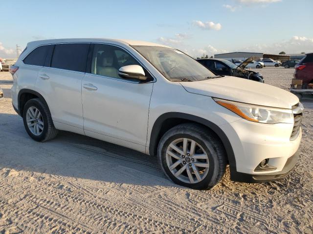 Photo 4 from auction – 2016 TOYOTA HIGHLANDER with VIN 5TDZARFH7GS020873