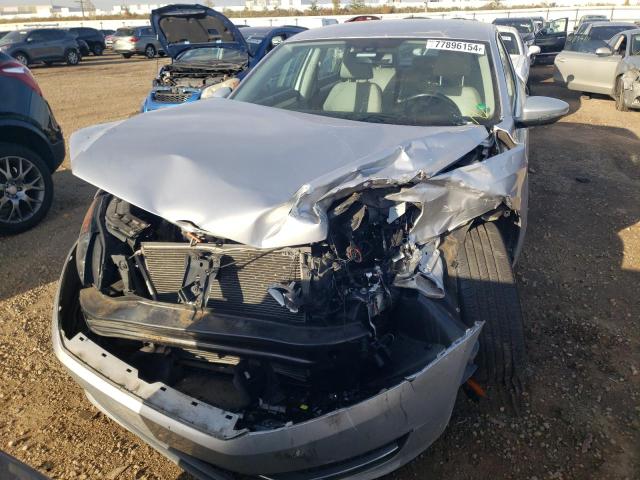 Photo 5 from auction – 2012 VOLKSWAGEN PASSAT SE with VIN 1VWBP7A34CC041401