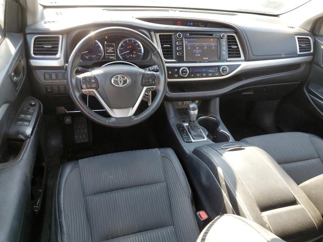 Photo 8 from auction – 2019 TOYOTA HIGHLANDER with VIN 5TDZZRFH7KS370330