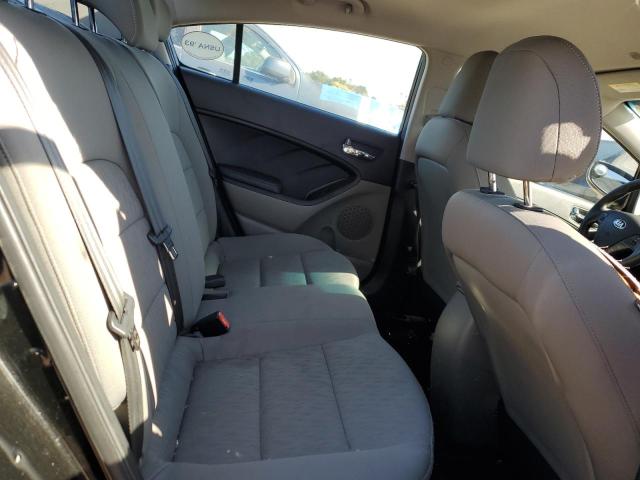 Photo 10 from auction – 2015 KIA FORTE LX with VIN KNAFK4A63F5320565