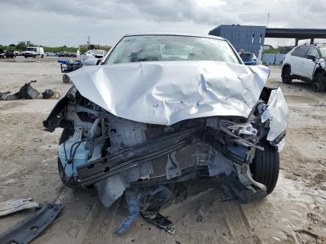 Photo 5 from auction – 2016 NISSAN SENTRA S with VIN 3N1AB7AP8GY307261