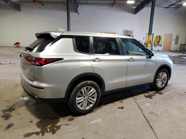 Photo 3 from auction – 2022 MITSUBISHI OUTLANDER with VIN JA4J4TA88NZ035963