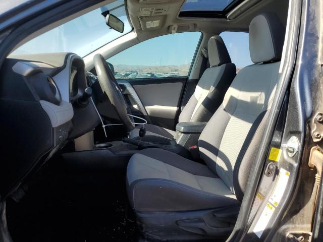 Photo 7 from auction – 2015 TOYOTA RAV4 XLE with VIN JTMWFREV3FD080512
