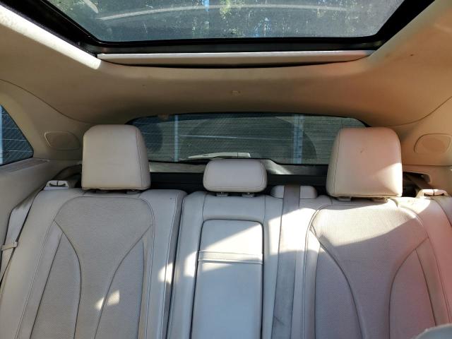 Photo 10 from auction – 2017 LINCOLN MKC RESERV with VIN 5LMTJ3DH1HUL00302