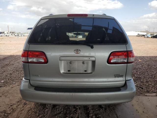 Photo 6 from auction – 2002 TOYOTA SIENNA LE with VIN 4T3ZF13C82U435512
