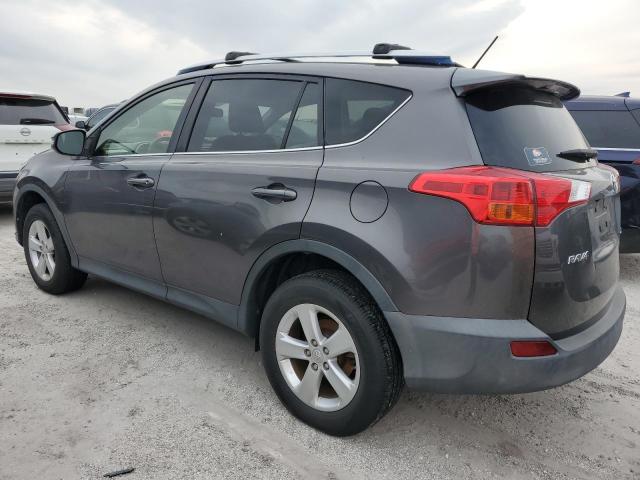 Photo 2 from auction – 2013 TOYOTA RAV4 XLE with VIN JTMRFREV7D5021483