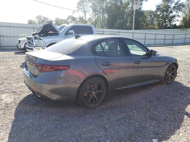 Photo 3 from auction – 2018 ALFA ROMEO GIULIA TI with VIN ZARFAECN1J7583026