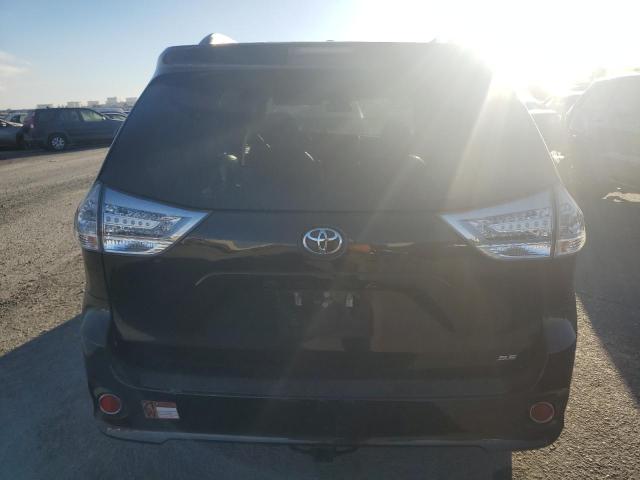 Photo 6 from auction – 2017 TOYOTA SIENNA SE with VIN 5TDXZ3DC3HS879335
