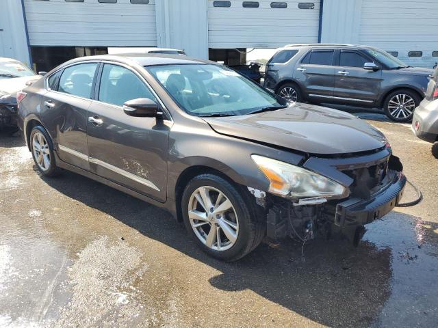 Photo 4 from auction – 2015 NISSAN ALTIMA 2.5 with VIN 1N4AL3AP7FN863565