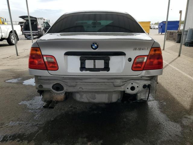 Photo 6 from auction – 2001 BMW 325 I with VIN WBAAV33421EE76986