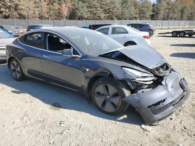 Photo 4 from auction – 2018 TESLA MODEL 3 with VIN 5YJ3E1EB8JF066491