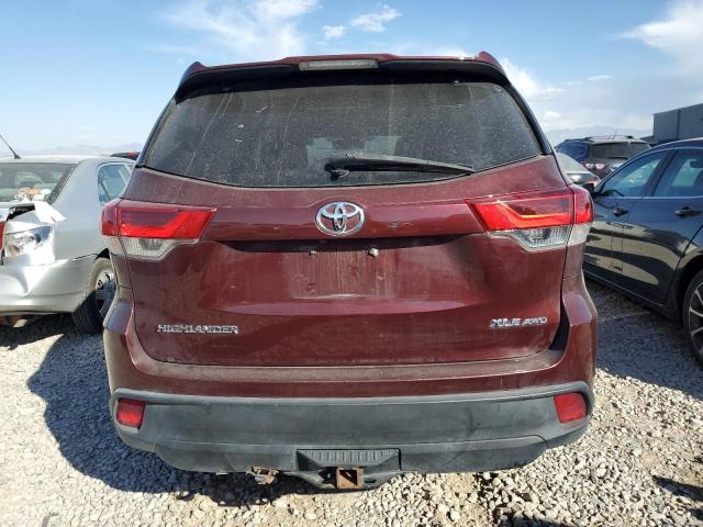 Photo 6 from auction – 2018 TOYOTA HIGHLANDER with VIN 5TDJZRFH1JS898909