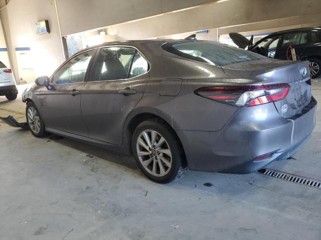 Photo 2 from auction – 2022 TOYOTA CAMRY LE with VIN 4T1C11AK0NU651365