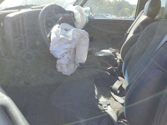 Photo 7 from auction – 2000 CHEVROLET SILVERADO with VIN 2GCEC19VXY1399372