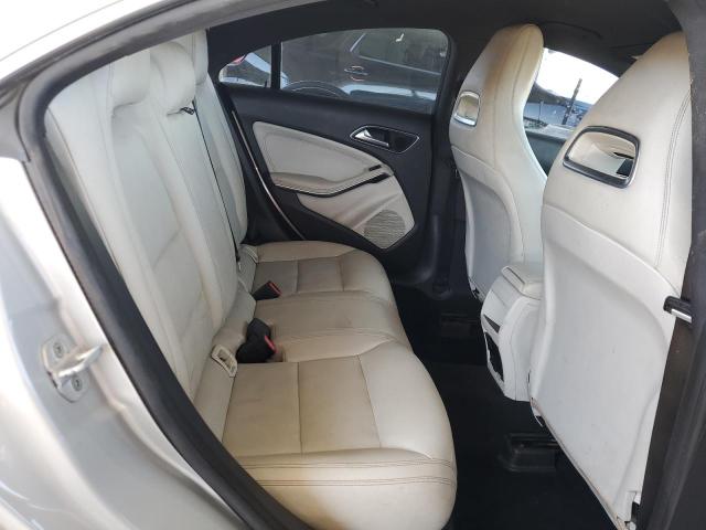 Photo 10 from auction – 2014 MERCEDES-BENZ CLA 250 with VIN WDDSJ4EB8EN033125