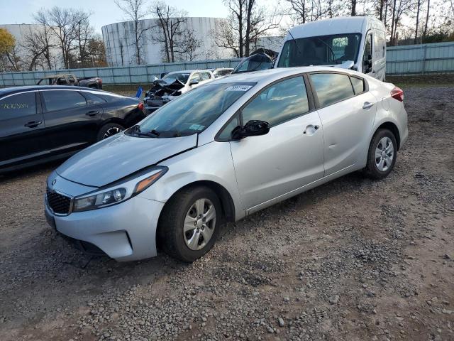 KIA FORTE LX 2018 with VIN 3KPFK4A74JE220290 - Photo from auction