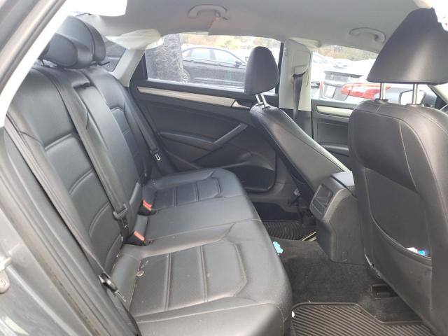 Photo 10 from auction – 2015 VOLKSWAGEN PASSAT S with VIN 1VWAT7A30FC105199