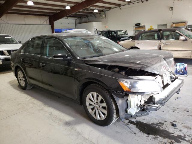 Photo 4 from auction – 2015 VOLKSWAGEN PASSAT S with VIN 1VWAT7A30FC002283