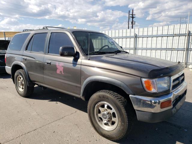Photo 4 from auction – 1996 TOYOTA 4RUNNER SR with VIN JT3GN86R1T0016107