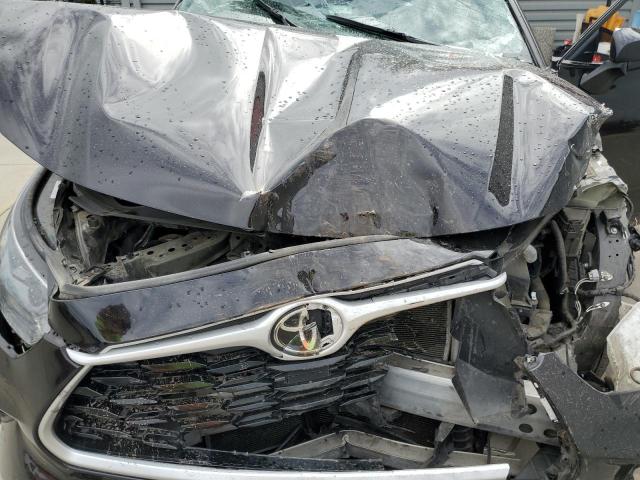 Photo 12 from auction – 2022 TOYOTA HIGHLANDER with VIN 5TDHZRBH2NS202763